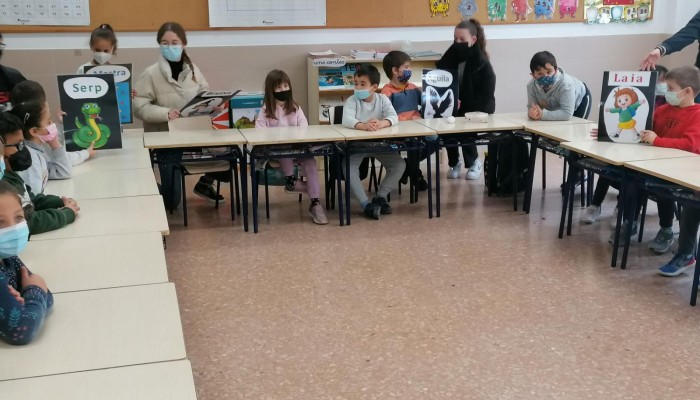 DIA INTERNACIONAL DE LA LITERATURA INFANTIL I JUVENIL