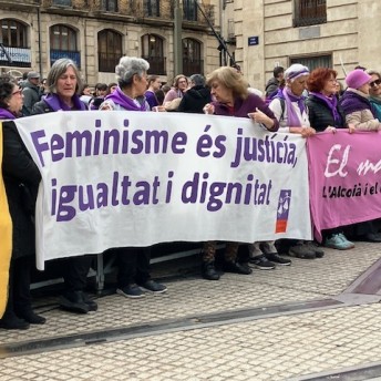 MANIFESTACI&Oacute; FEMINISTA 8 DE MAR&Ccedil; ALCOIME